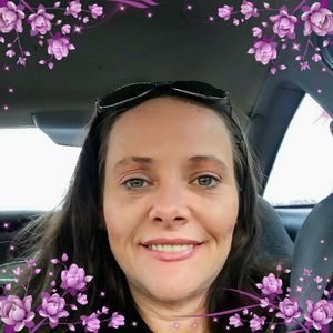 Meet your Posher, Connie